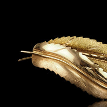 Load image into Gallery viewer, Vintage 18K Gold Feather Brooch with Twin Textured Design