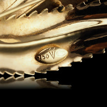 Load image into Gallery viewer, Vintage 18K Gold Feather Brooch with Twin Textured Design