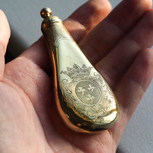 Load image into Gallery viewer, Antique Silver Gilt Scent Flask/Perfume Bottle with Coronet Engraving - c.1690 - Artisan Antiques
