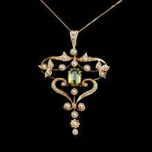 Load image into Gallery viewer, Antique Edwardian 15ct Gold Peridot & Pearl Necklace/Pendant - c.1910