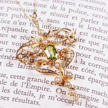 Load image into Gallery viewer, Antique Edwardian 15ct Gold Peridot & Pearl Necklace/Pendant - c.1910