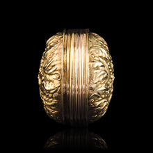 Load image into Gallery viewer, Rare Antique Georgian Spherical/Circular Silver Gilt Snuff Box with Acanthus & Vine Decorations - John Bettridge 1823