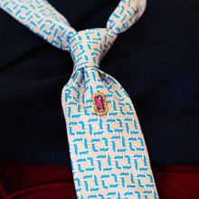 Load image into Gallery viewer, Antique Georgian 15ct Gold Amethyst Stick Pin/Tie Pin/Brooch - c.1810