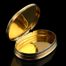 Load image into Gallery viewer, Antique Georgian Silver Gilt Snuff Box Scene of Venus - London 1810 - Artisan Antiques