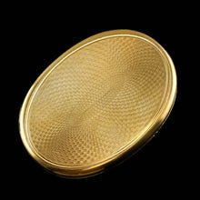 Load image into Gallery viewer, Antique Georgian Silver Gilt Snuff Box Scene of Venus - London 1810 - Artisan Antiques