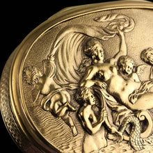 Load image into Gallery viewer, Antique Georgian Silver Gilt Snuff Box Scene of Venus - London 1810 - Artisan Antiques
