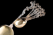 Load image into Gallery viewer, Antique German Solid Silver Icecream Server & Spoons in Rococo Style - c.1900