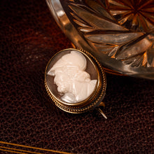 Load image into Gallery viewer, Antique Victorian 15ct Gold Carved Shell Cameo Brooch with "Menelaus" Head Greek Mythology - c.1880