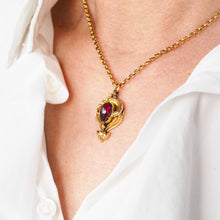 Load image into Gallery viewer, Antique Victorian 18ct Gold Garnet Cabochon Pendant Necklace - c.1840