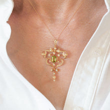 Load image into Gallery viewer, Antique Edwardian 15ct Gold Peridot & Pearl Necklace/Pendant - c.1910