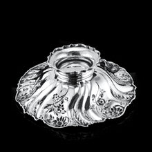 Load image into Gallery viewer, A Magnificent Large Georgian Solid Silver Basket with Floral Motifs (1kg+) - Joseph & John Angell 1835