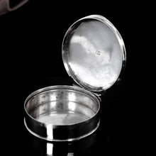 Load image into Gallery viewer, Antique Georgian Silver Tobacco Box / Snuff Box with Coat of Arms - James Phipps I c.1770s