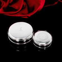 Load image into Gallery viewer, Antique Georgian Silver Tobacco Box / Snuff Box with Coat of Arms - James Phipps I c.1770s