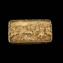 Load image into Gallery viewer, Antique Georgian Silver Gilt Snuff Box Battle Scene Top - John Bettridge 1829