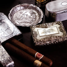 Load image into Gallery viewer, Antique Silver Gilt Table Snuff Box - Yapp & Woodward 1847