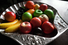 Load image into Gallery viewer, A Spectacular & Huge Antique Victorian Solid Silver Shell Basin Dish / Bowl (40cm+) - Hunt & Roskell, London 1846