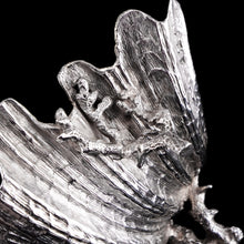 Load image into Gallery viewer, Magnificent Antique Victorian Solid Silver Salt/Butter Dish, Cast Shell Giant Clam Design - Stephen Smith 1876