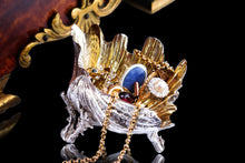 Load image into Gallery viewer, Magnificent Antique Victorian Solid Silver Salt/Butter Dish, Cast Shell Giant Clam Design - Stephen Smith 1876