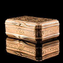 Load image into Gallery viewer, Antique Solid Silver Victorian Gilt Table Snuff Box with Original Fitted Box - Charles Rawlings & William Summers 1854