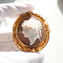 Load image into Gallery viewer, Magnificent Large Antique Victorian 18K Gold Cameo Brooch Pendant Locket - c.1860