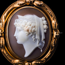 Load image into Gallery viewer, Magnificent Large Antique Victorian 18K Gold Cameo Brooch Pendant Locket - c.1860
