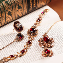 Load image into Gallery viewer, Antique Victorian 18ct Gold Garnet Cabochon Flower Bracelet - c.1840