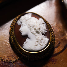 Load image into Gallery viewer, Antique Victorian 18ct Gold Shell Cameo Brooch with Figural Maenad/Bacchante - c.1860