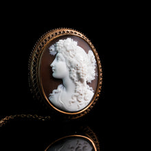 Load image into Gallery viewer, Antique Victorian 18ct Gold Shell Cameo Brooch with Figural Maenad/Bacchante - c.1860