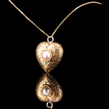 Load image into Gallery viewer, Antique Victorian 18ct Gold Heart Shaped Charm Pendant with Pearl - c.1890