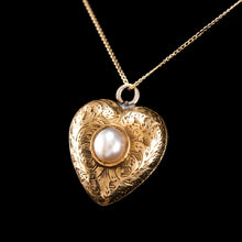 Load image into Gallery viewer, Antique Victorian 18ct Gold Heart Shaped Charm Pendant with Pearl - c.1890