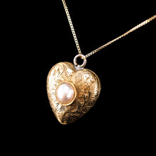 Load image into Gallery viewer, Antique Victorian 18ct Gold Heart Shaped Charm Pendant with Pearl - c.1890