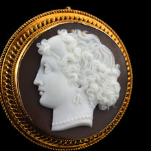 Load image into Gallery viewer, Antique Victorian Cameo 18ct Gold Brooch/Pendant Necklace - c.1880