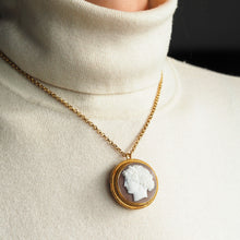 Load image into Gallery viewer, Antique Victorian Cameo 18ct Gold Brooch/Pendant Necklace - c.1880