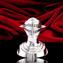 Load image into Gallery viewer, Antique Victorian Solid Silver Salt/Pepperette "Knight's Head" Figural Novelty Design - George Unite 1895