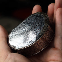 Load image into Gallery viewer, Antique French Solid Silver Niello Table Snuff Box - c.1880