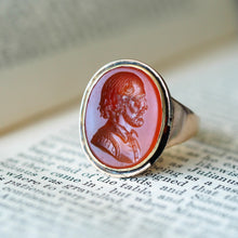 Load image into Gallery viewer, Antique 18K Gold Carnelian Intaglio Ring, Side Profile Gentleman - 19th century.