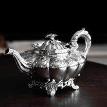 Load image into Gallery viewer, Antique Georgian Solid Silver Teapot 'Melon' Shape Acanthus Design - Barnard 1835