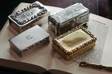Load image into Gallery viewer, Antique Solid Silver Georgian Snuff Box with Ornate Acanthus Thumbpiece - London 1837
