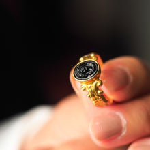 Load image into Gallery viewer, Antique Georgian/Victorian Cameo Ring Roman Style 18ct Gold - Early 19th Century