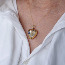 Load image into Gallery viewer, Antique Victorian 18K Gold Puffy Heart Necklace Pendant Locket - c.1890