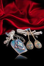 Load image into Gallery viewer, Antique Victorian Solid Silver Naturalistic Cutlery Rests/Holders - Edinburgh 19th c.