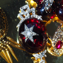 Load image into Gallery viewer, Antique Victorian Garnet & Diamond Star Cabochon Brooch/Pendant 14K Gold c.1870