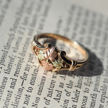 Load image into Gallery viewer, Tri-Colour Gold Ring with Foliate Motifs 9K Gold