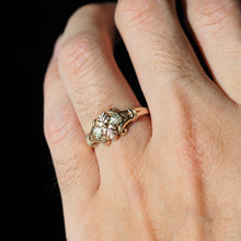 Load image into Gallery viewer, Tri-Colour Gold Ring with Foliate Motifs 9K Gold