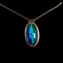Load image into Gallery viewer, Vintage 9ct Gold Blue/Green Ammolite Pendant & Chain Necklace