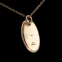 Load image into Gallery viewer, Vintage 9ct Gold Blue/Green Ammolite Pendant & Chain Necklace