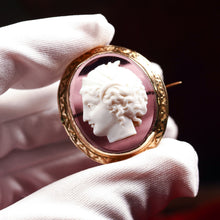 Load image into Gallery viewer, Antique 9ct Gold Purple Glass Figurehead Cameo - c.1910
