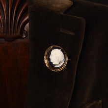 Load image into Gallery viewer, Antique 9ct Gold Purple Glass Figurehead Cameo - c.1910