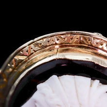 Load image into Gallery viewer, Antique 9ct Gold Purple Glass Figurehead Cameo - c.1910