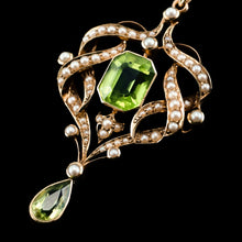 Load image into Gallery viewer, A Beautiful Antique Edwardian 9K Gold Peridot & Seeded Pearl Necklace - c.1900